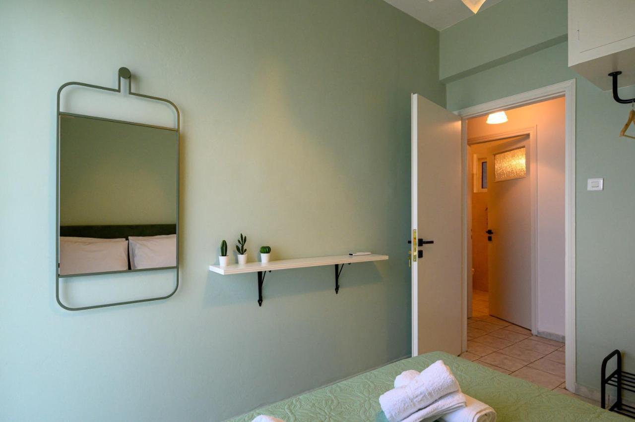 Apartment Kamari Seafront