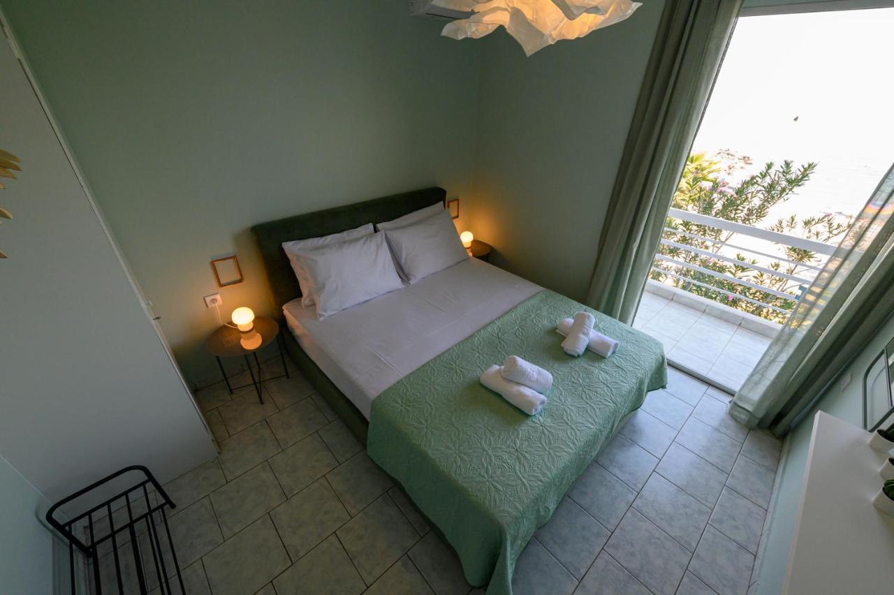 Apartment Kamari Seafront